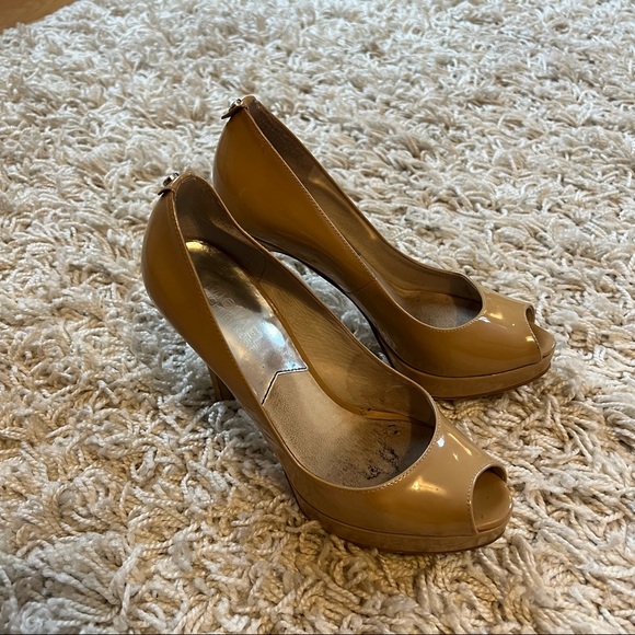 Michael Kors Nude Patent Leather Open Toe Platform Pumps - Picture 2 of 8